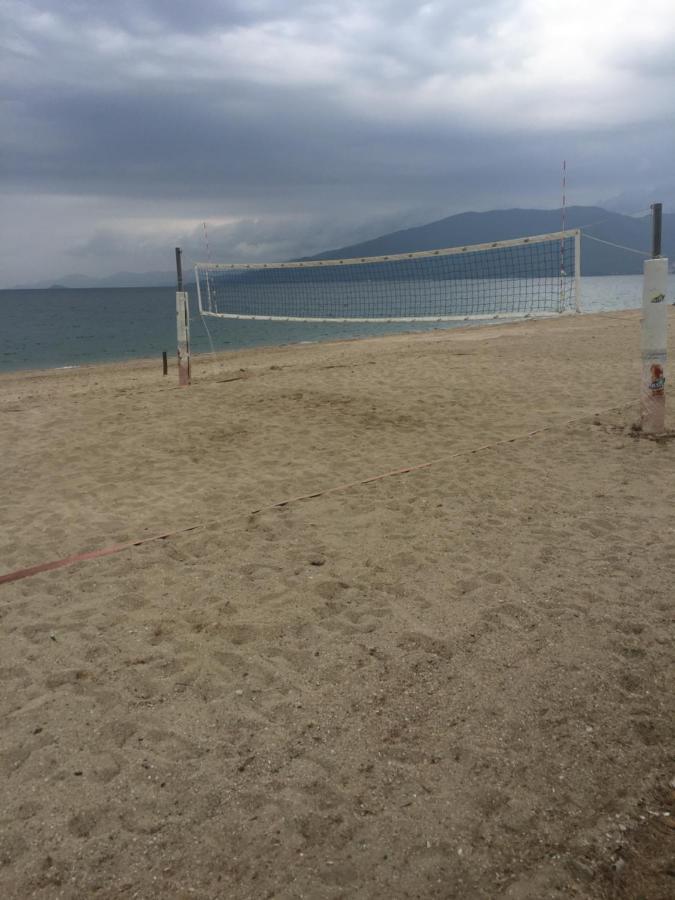Thomas Vrasna Close To The Sea מראה חיצוני תמונה